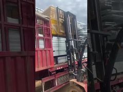 Wytrzymały, ocynkowany stopień schodowy ze stali dla platform przemysłowych