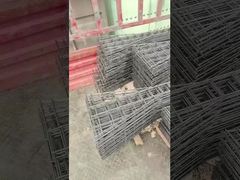 Wytrzymałe stopnie schodowe zewnętrzne wykonane ze stali ocynkowanej