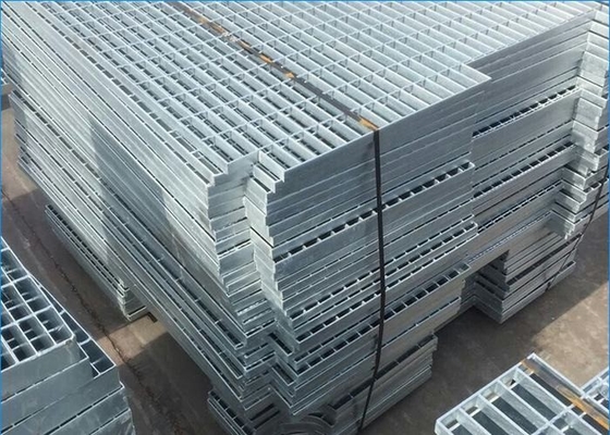 Chiny Platforma ocynkowana Stalowa Grubość Wysoka wytrzymałość Q235 Materiał budowlany dostawca