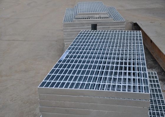Płyta kraty stalowej do dużych obciążeń Q235 ASTM A36 25X5mm 30X3mm 30X5mm 40X5mm