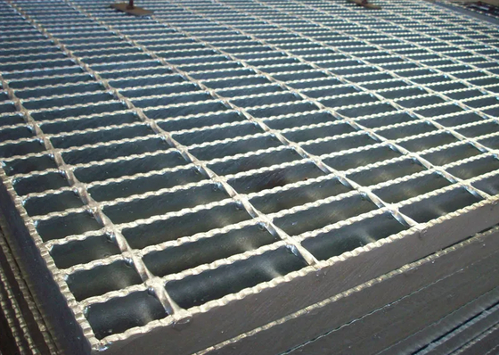 Heavy Duty Steel Grating Plate Gi Steel Serrated Grating Mesh for Drainage Factory Price