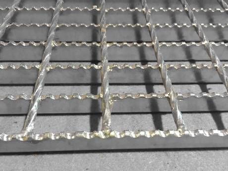 Ciężkoodporne galwanizowane stalowe sznurowanie drogowe sznurowanie łożyska węglowego stalowe sznurowane stalowe sznurowanie zewnętrzne materiały metalowe budowlane