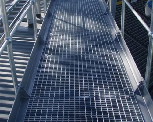 Hot Dipped Galvanized Steel Stair Treads with Aluminum Perforated Modular Configuration for Heavy-Duty Use