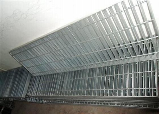 Wysoka wydajność kraty z siatki Pokrywa spustowa z ramą 25 X 5 Łożyska